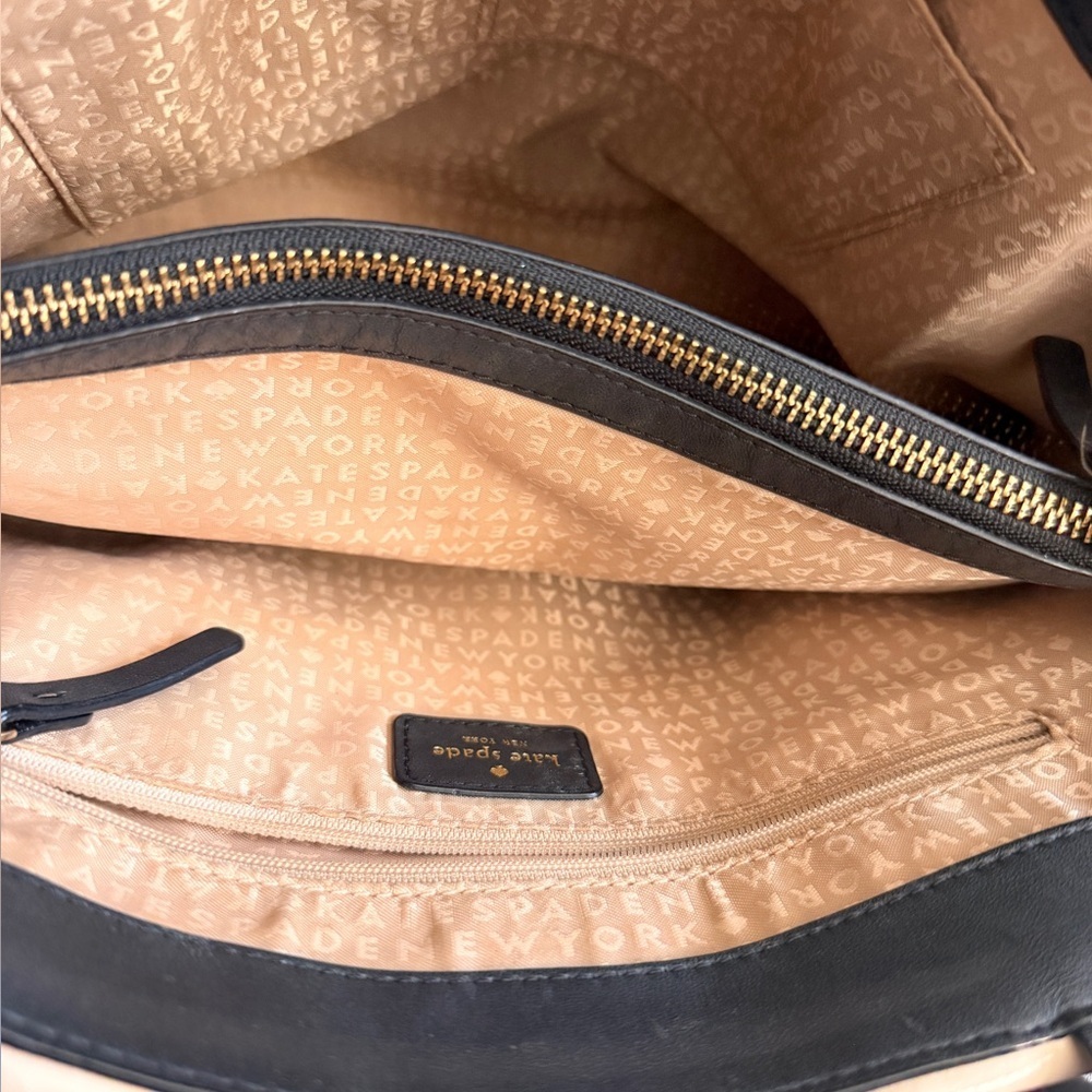 Kate Spade 2-Toned Bow Tote circa 2013 - Picture 5 of 9